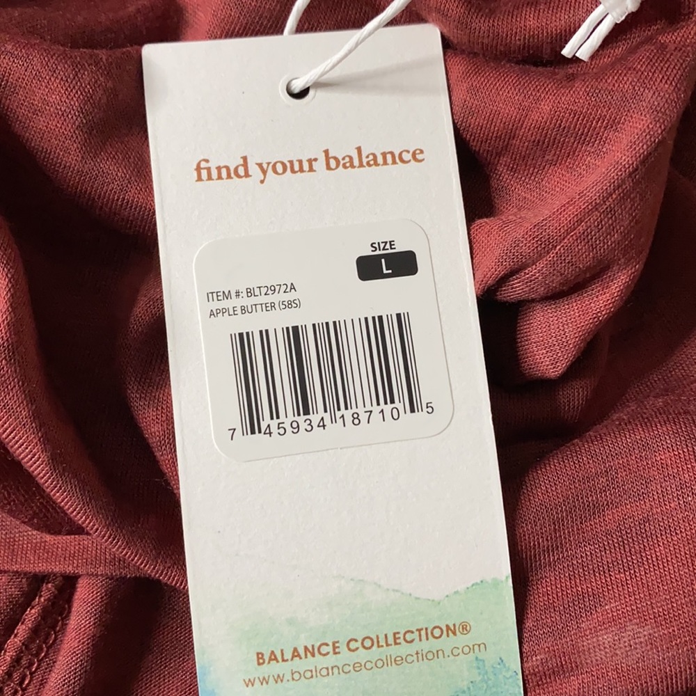 Balance Collection Essential Tank - Picture 5 of 8